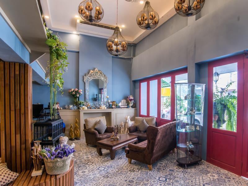 At Ease Bijou Hotel Chiang Mai Exterior photo