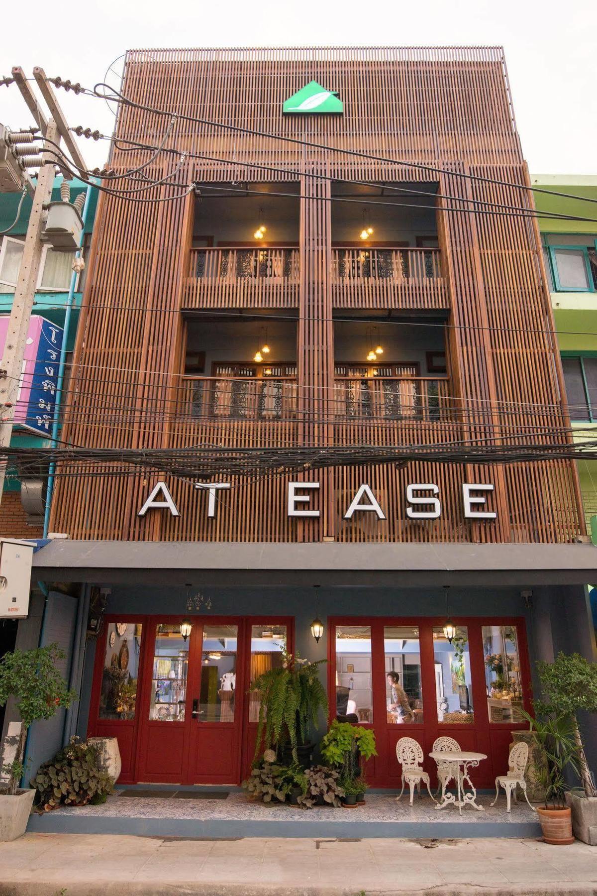 At Ease Bijou Hotel Chiang Mai Exterior photo