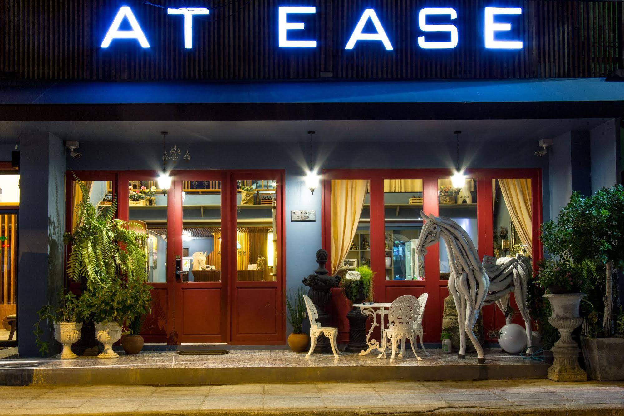 At Ease Bijou Hotel Chiang Mai Exterior photo